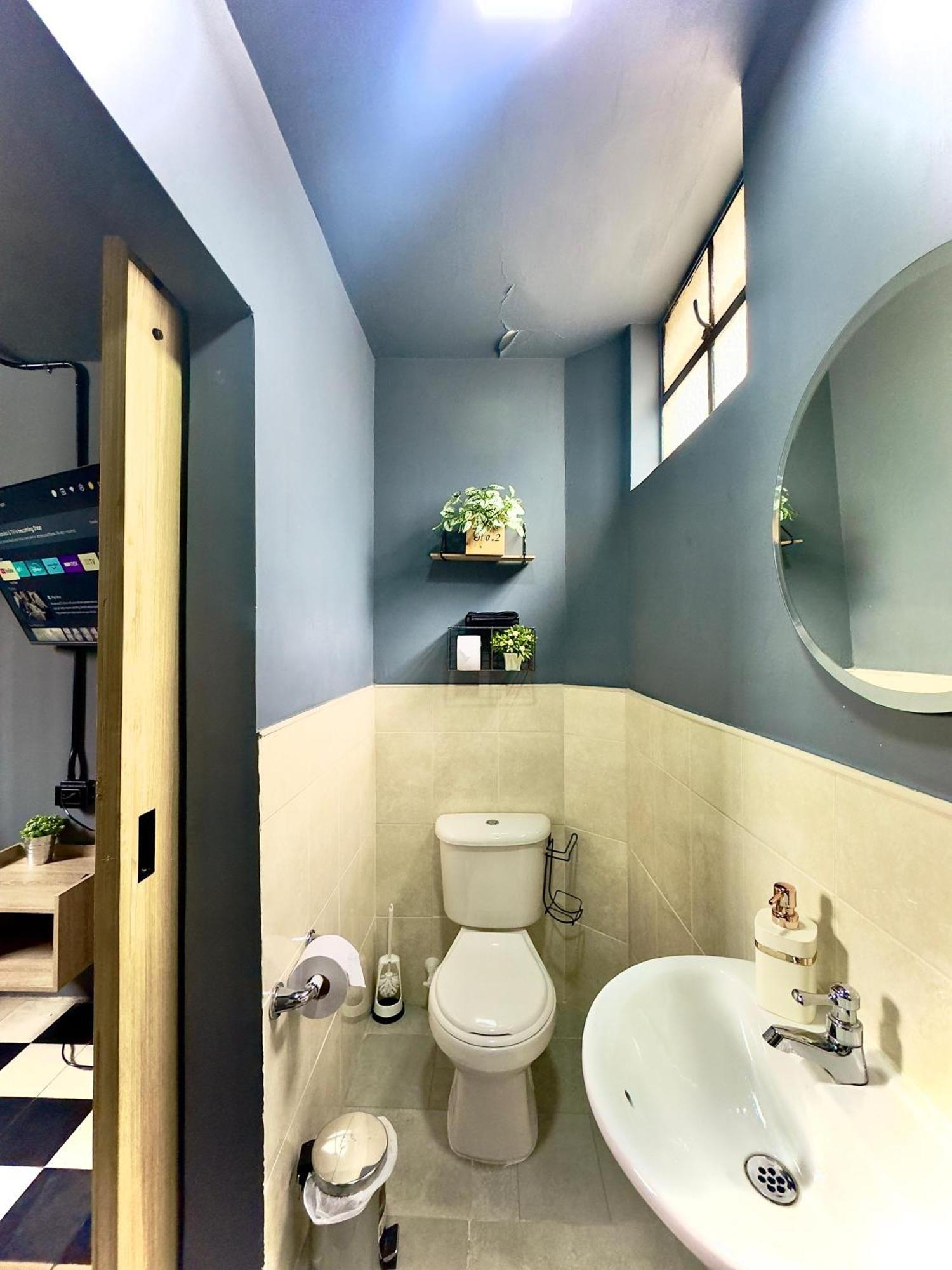 Spacious Dream House Laureles * Medellin